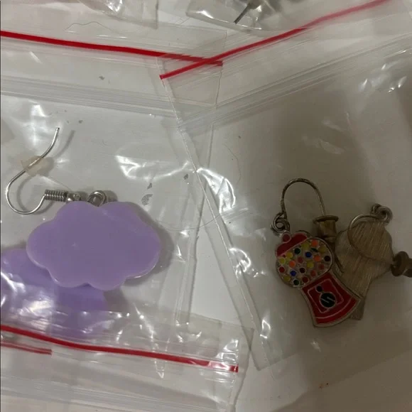 Colorful Earring Bundle - Picture 5 of 8